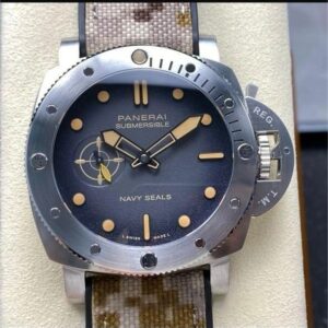 Replica Panerai Submersible PAM01518 VS Factory Stainless Steel Case - Replica Watches Factory